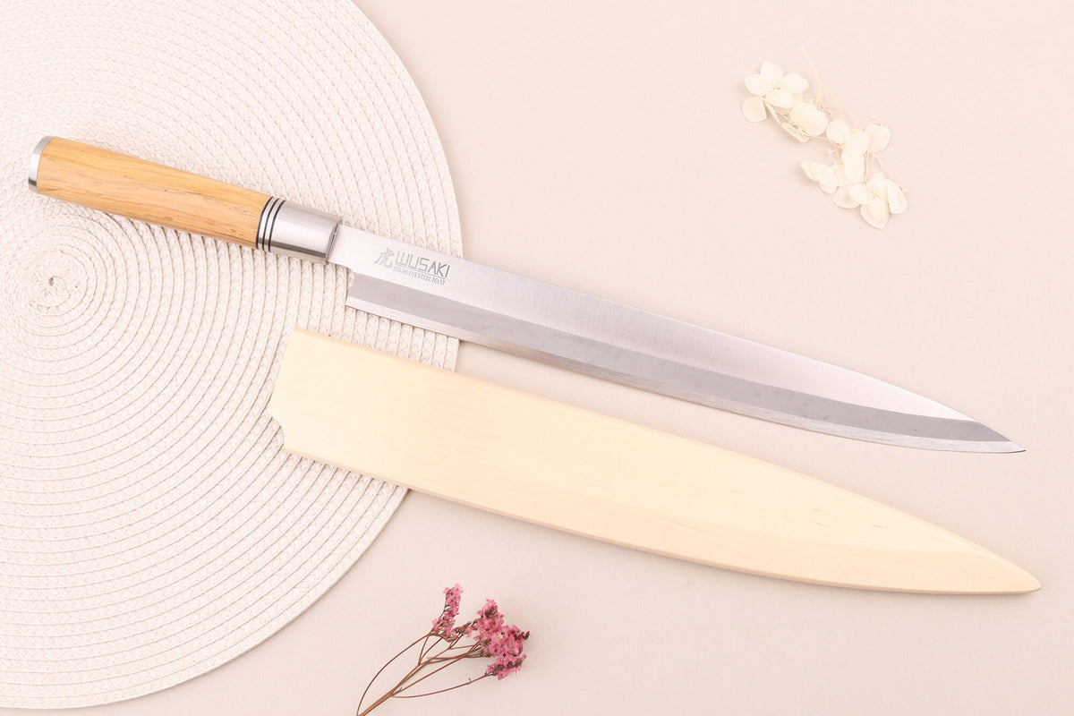 Couteau yanagiba Wusaki Olive 7Cr manche en olivier 30cm + saya