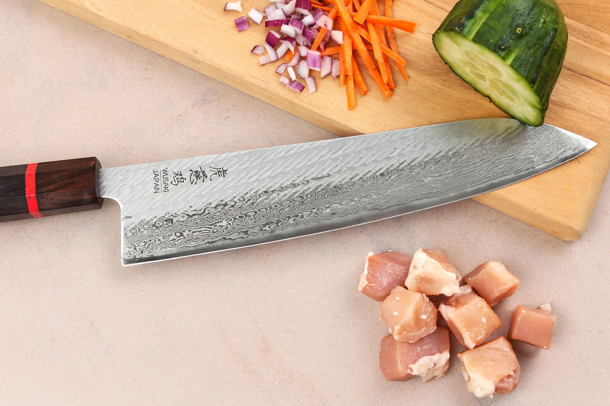 Couteau de chef 24cm japonais artisanal Nawame Ébène AUS10 damas