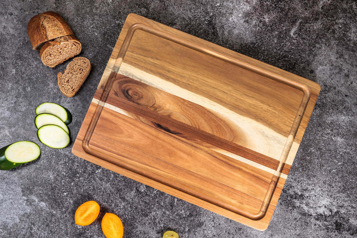 Planche à découper double face 41x31cm en acacia