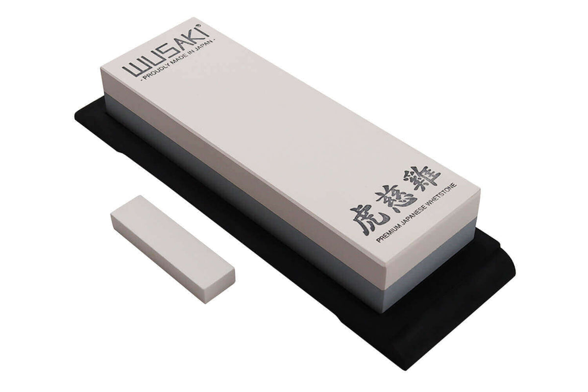 Wusaki Suehiro Japanese Whetstone Double Grit 240/1000 + Base